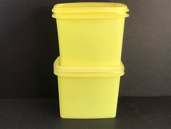 ヴィンテージ、イエロータッパーウェア、蓋付き容器2個セット、レトロ