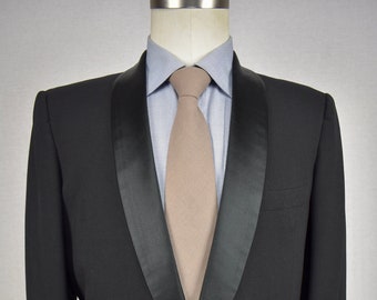 1949-1962 After Six Solid Black Wool One Button Two Piece Tuxedo Size: 40L