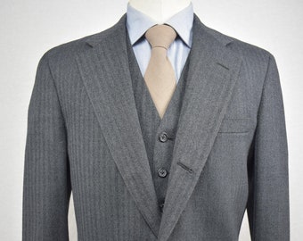 Vintage 80s Brooks Brothers Charcoal Herringbone Sack Suit 42