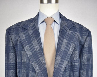 1962–1976 V-Line-Kleidung, blau/grau karierter Polyester-Sportmantel mit zwei Knöpfen, Größe: 52R