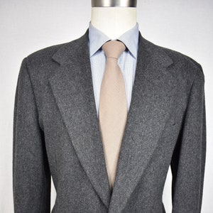 Kuppenheimer Solid Dark Gray Cashmere/Wool Blend Two Button Sport Coat Size: 42L