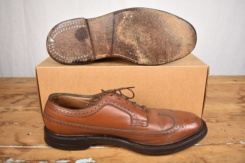 9D Florsheim Imperial Brown Longwing Gunboat Blucher W Brogued Styling Size