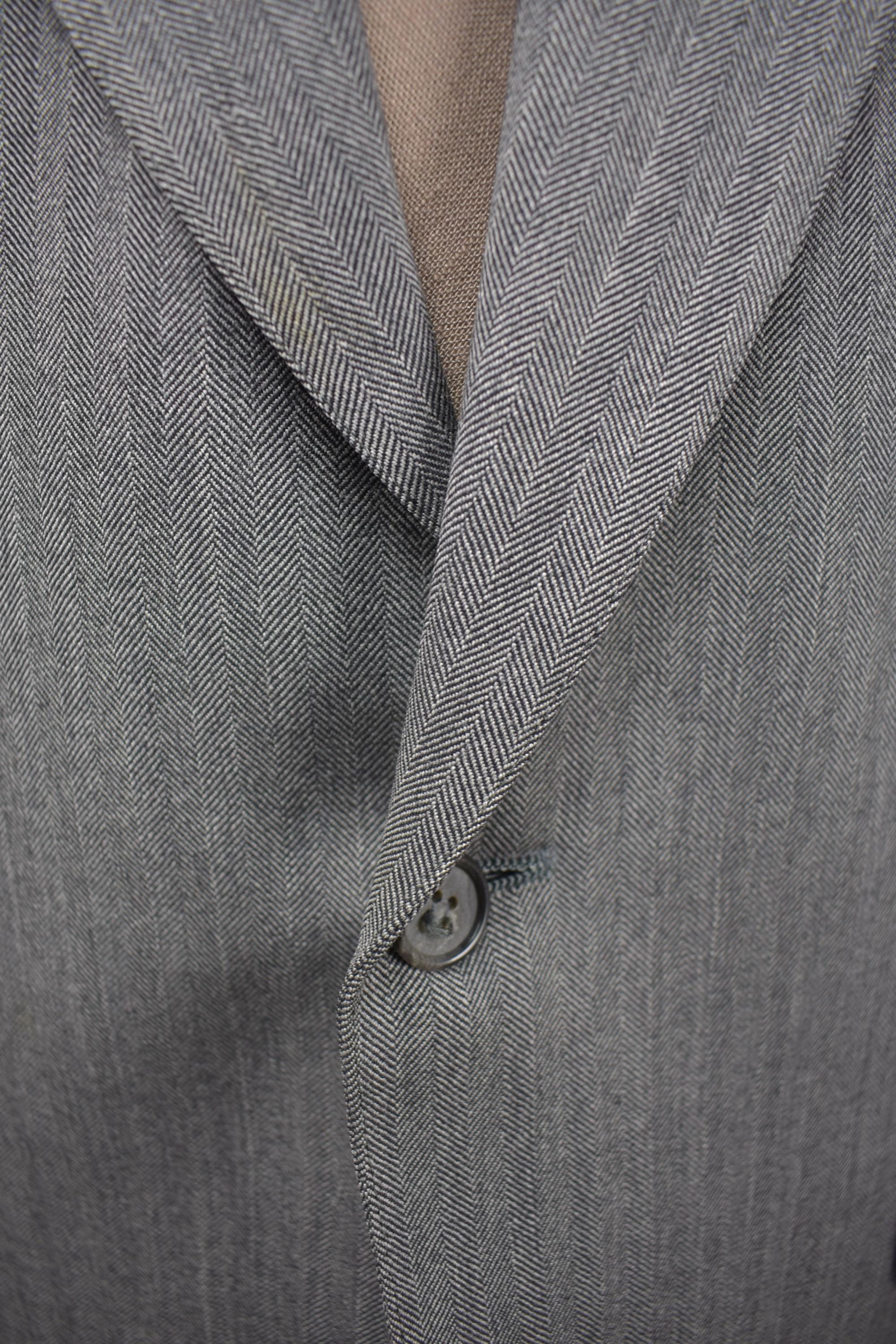 Size: 42L 1976-1994 Brooks Brothers Gray Herringbone 100% Wool Two