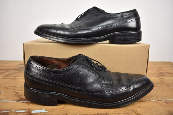 Allen Edmonds Macneil Black Wingtip Lace up Blucher Size  display picture 1