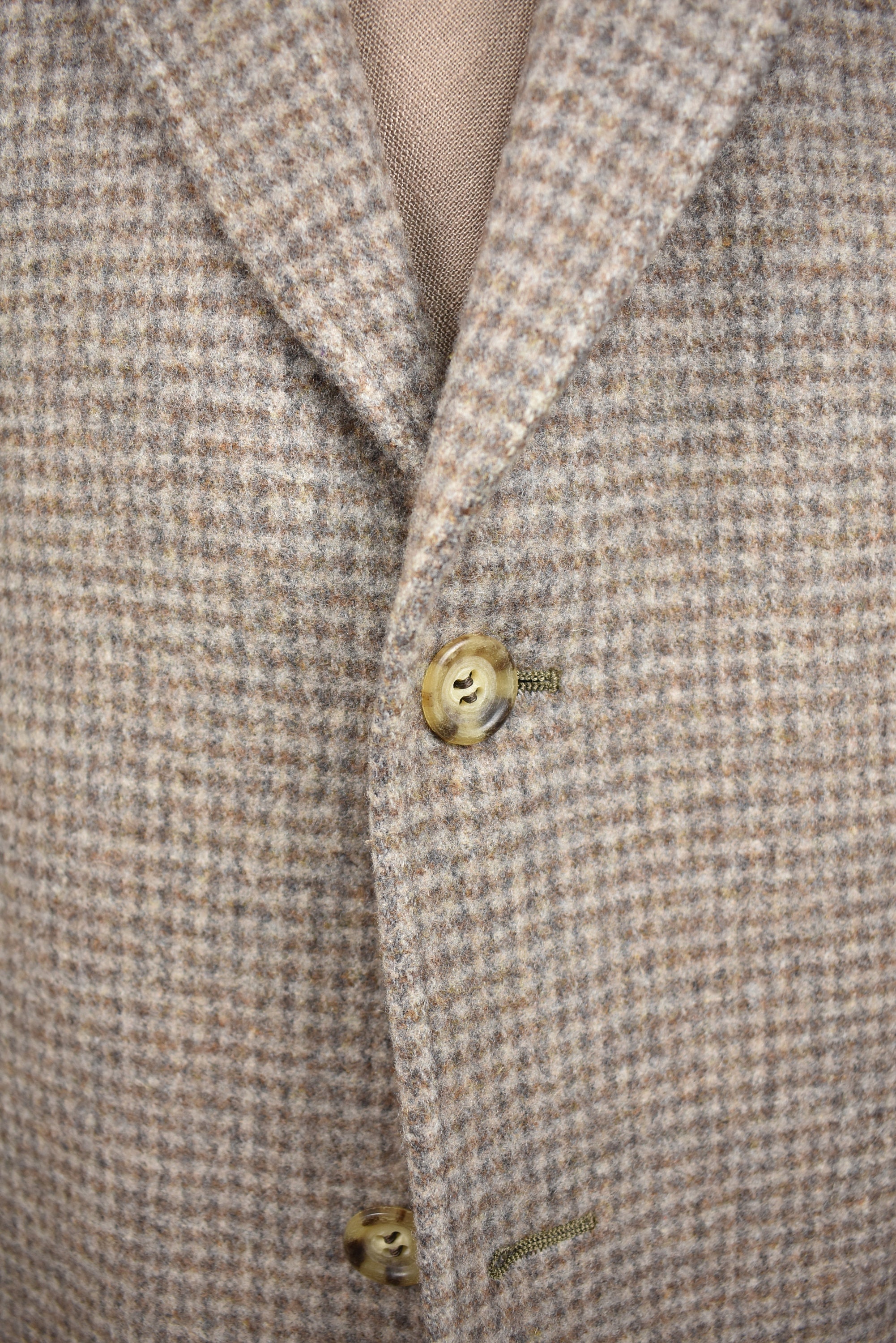 1976-1994 Cricketeer man in Wool Light Brown Two Button Sport Coat Size ...