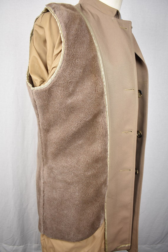 Grais Solid Brown 100% Texturized Polyester Three… - image 9