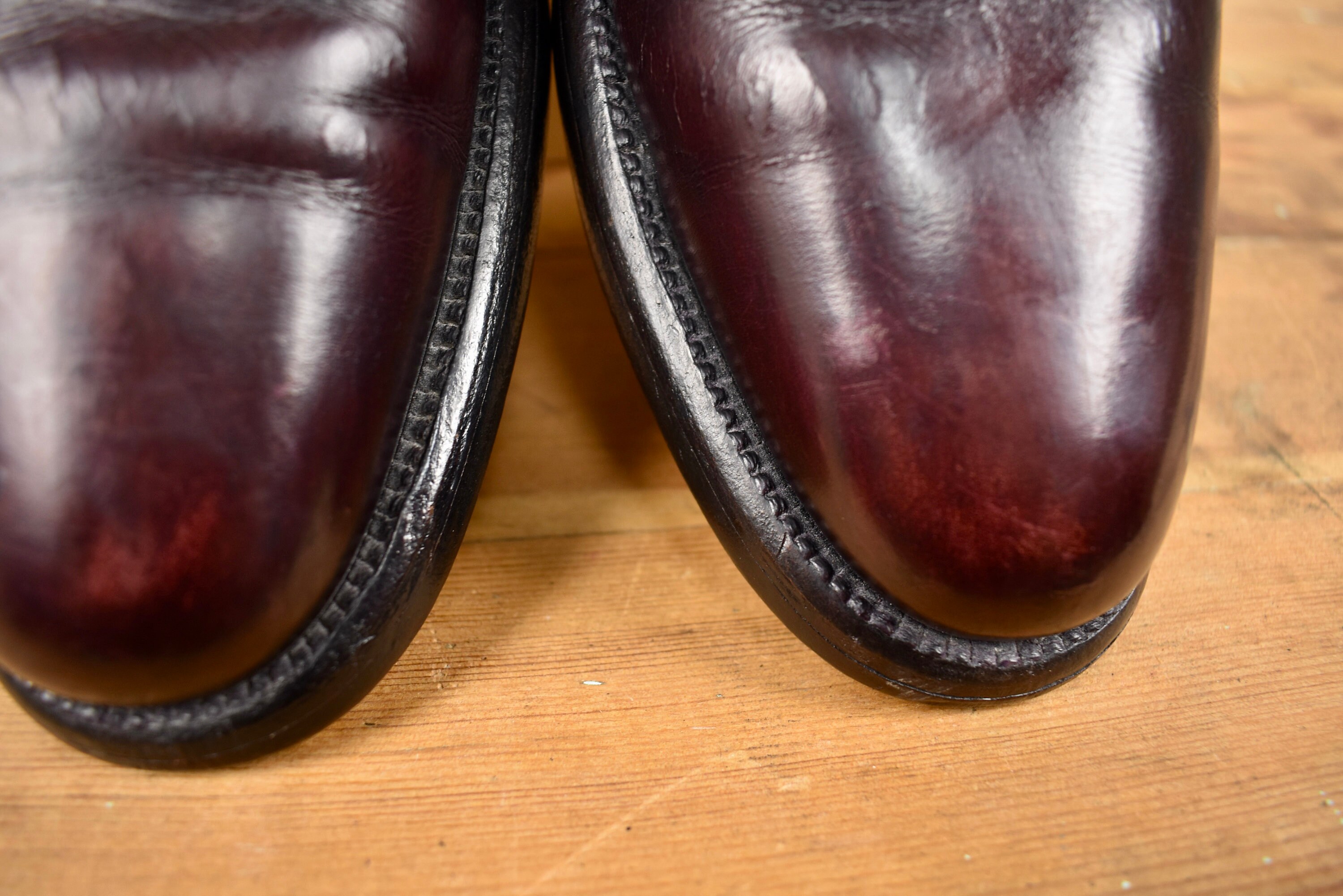 Florsheim Burgundy/Black Plain Toe Saddle‎ Oxford Size: 8D Florsheim Burgundy/black Plain Toe Saddle Oxford Size: 9B - Etsy main image 4