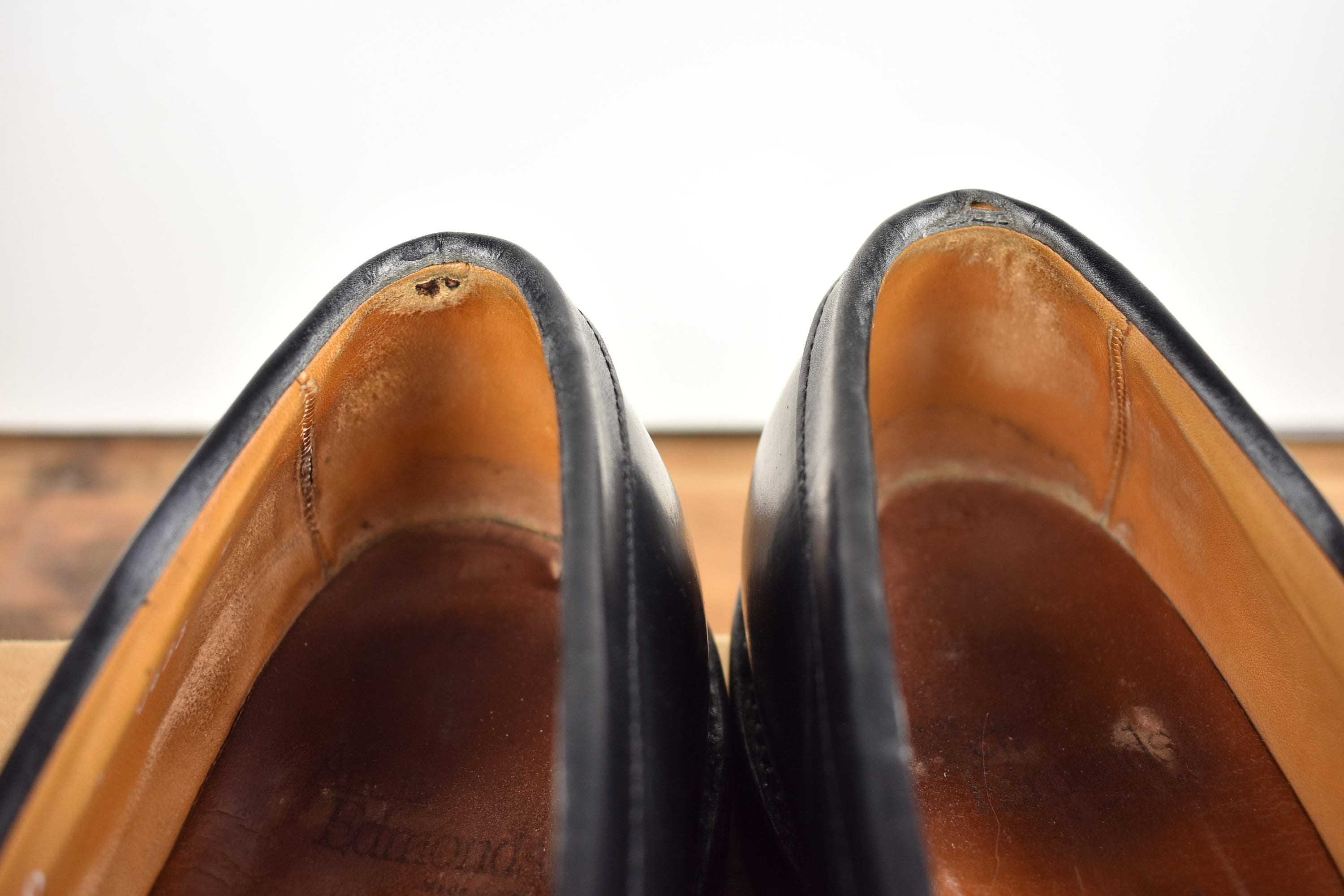 Allen Edmonds Newport Black Moc Toe W/ Kiltie Tassel Loafer 