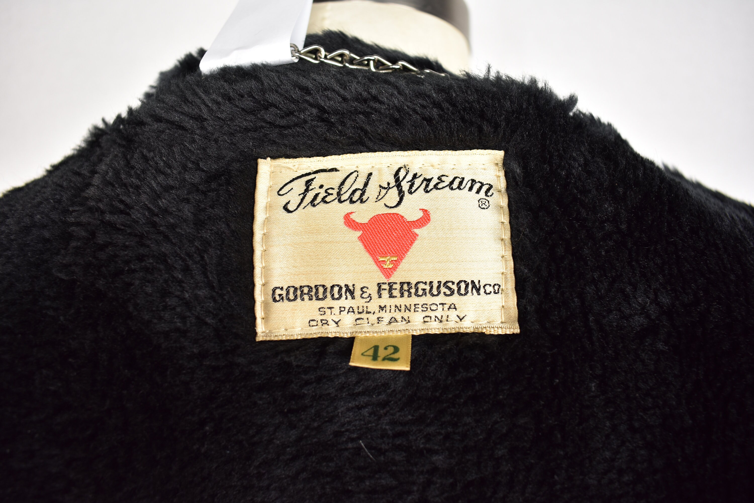 Size: 42 1970-80's Field Stream Solid Light Gray Wool Three Button