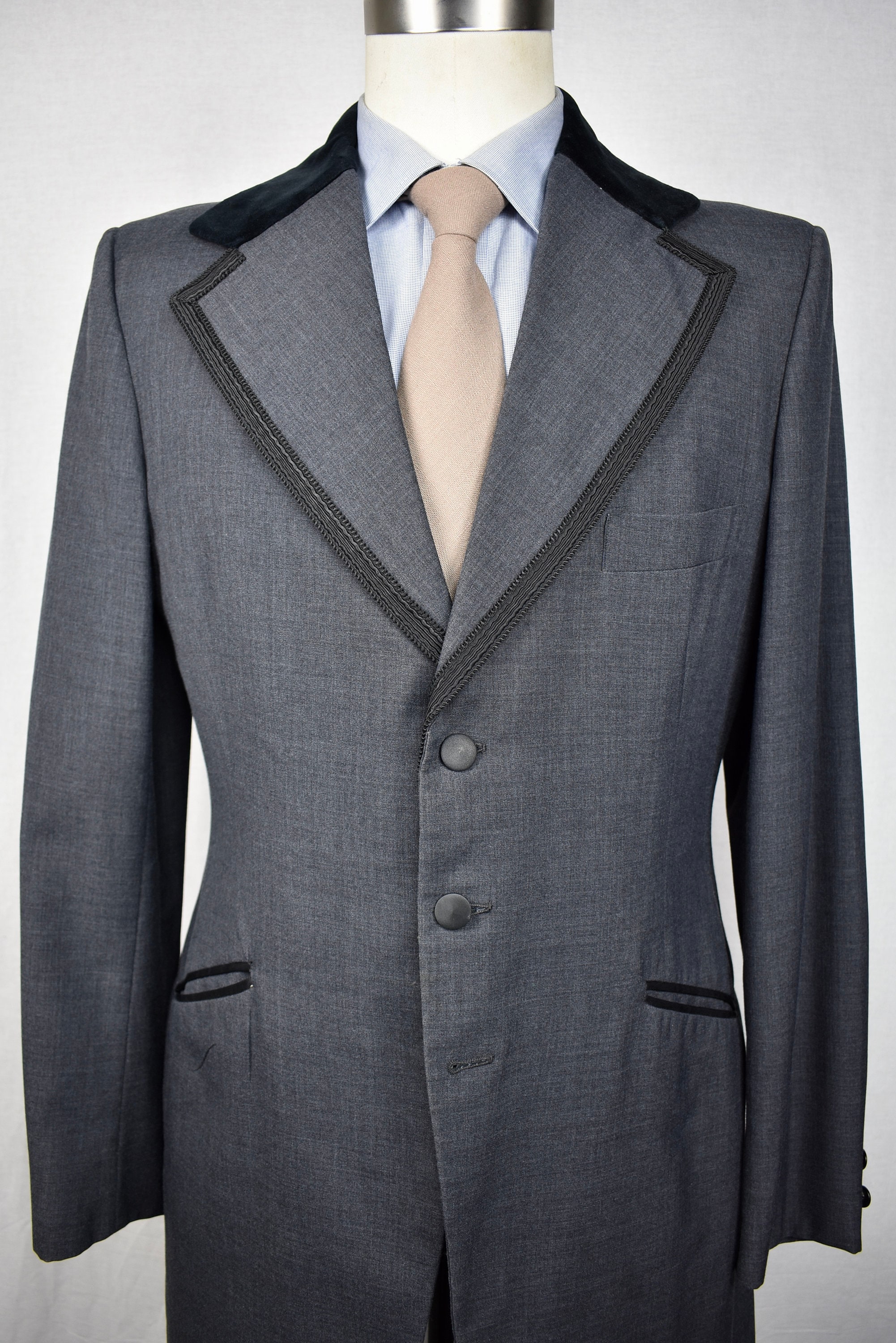 1970 s Gingiss Formalwear Dark Gray Wool Three Button Two Piece Tuxedo Sz 41XL Etsy Canada