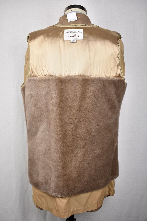 Grais Solid Brown 100% Texturized Polyester Three… - image 5