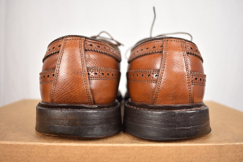 9D Florsheim Imperial Brown Longwing Gunboat Blucher W Brogued Styling Size