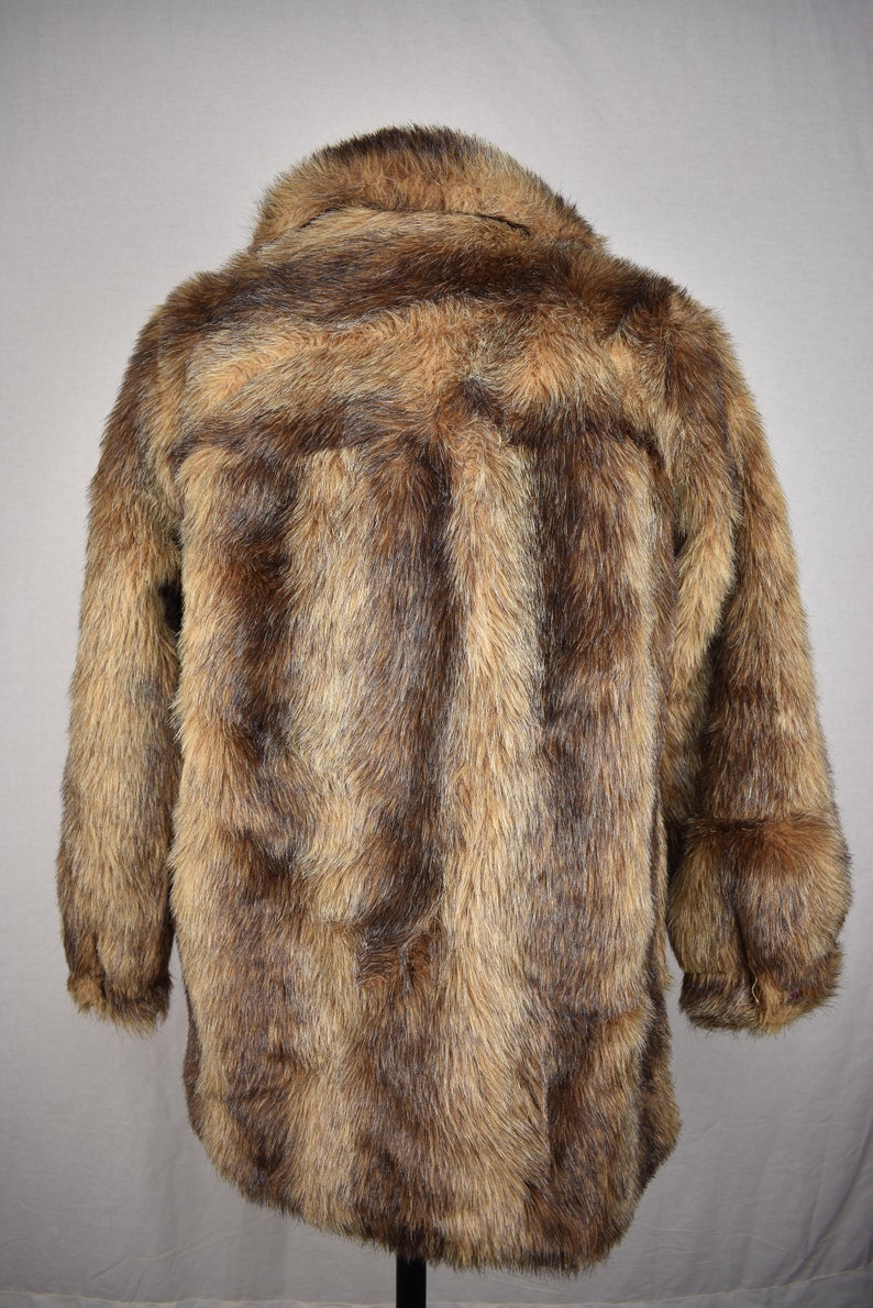 1974-1995 Unbranded Brown Faux Fur Three Button Basic Coat Size Large