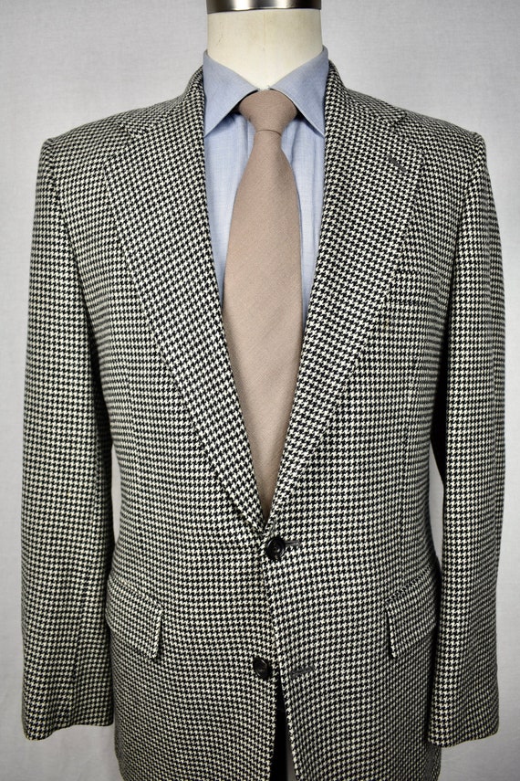 Linett Ltd Black/White Houndstooth Wool Two Butto… - image 1
