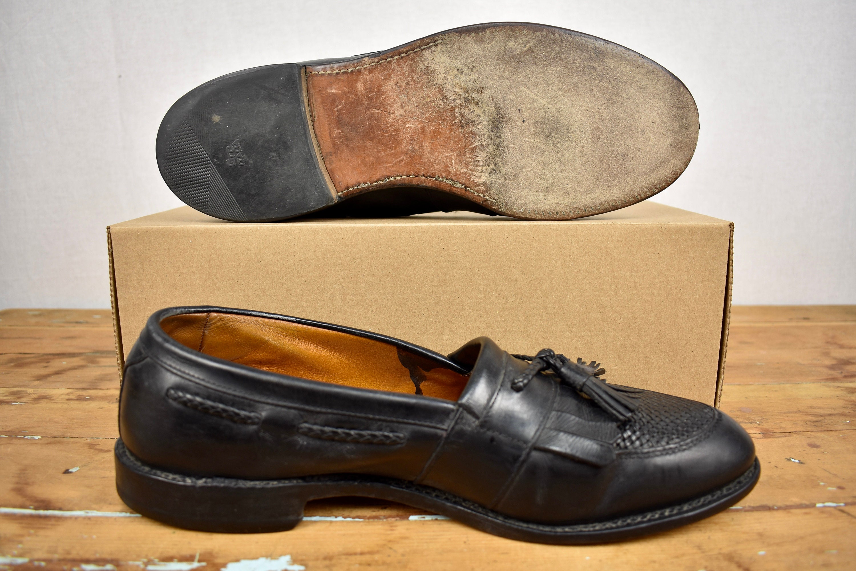 Allen Edmonds Cody Black Moc Toe W/ Kiltie Tassel Loafer 