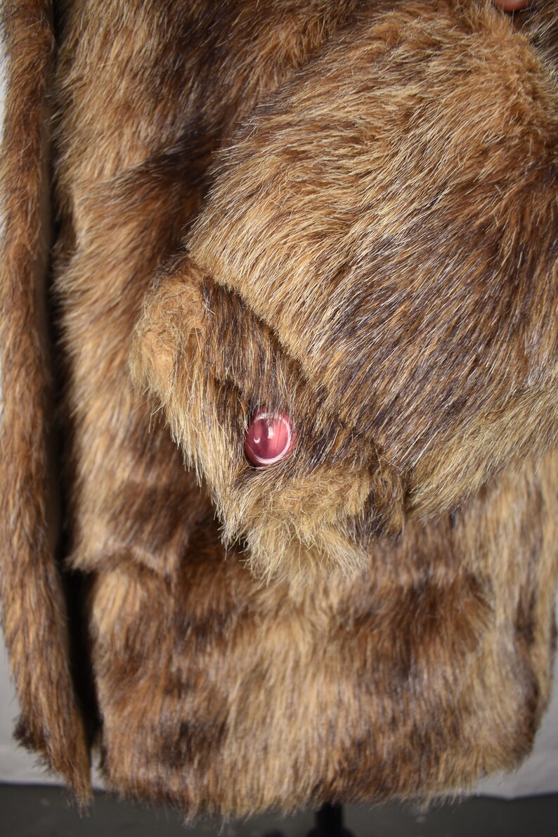 1974-1995 Unbranded Brown Faux Fur Three Button Basic Coat Size Large