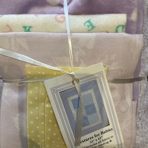 Textures for Babies fabric quilt kit
