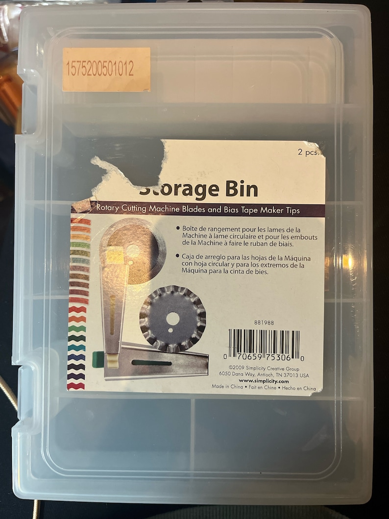 Simplicity bias tape maker tips storage bin used