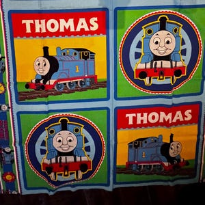 Thomas la Locomotora, Tela, paneles, libros y cuadrados