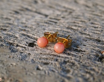 Peach Coral Studs