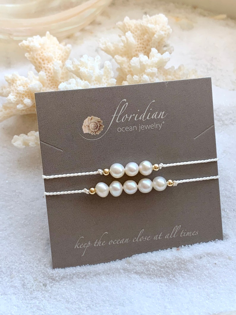 Mother Daughter Mermaid Pearl Bracelet Set image 4