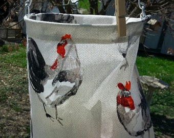 clothespin bag Chickens on white
