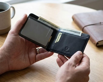 Slim Leather Bifold Wallet with ID Window, RFID-Blocking Minimalist Card Holder - Manhattan ID (Black)