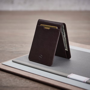 Portafoglio bifold sottile e minimalista. Porta carte di credito con blocco RFID. Ideale per tasca frontale - Vaultskin MANHATTAN