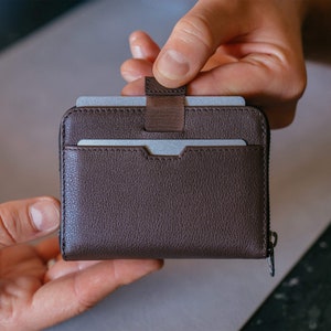 Cartera minimalista de cuero con cremallera MAYFAIR de Vaultskin. Tarjetero pequeño con bloqueo RFID y compartimento para monedas