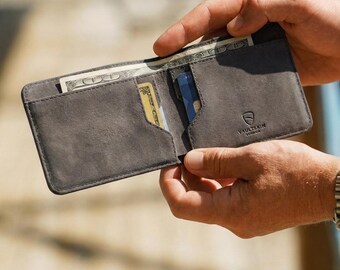 Slim Leather Bifold Wallet, RFID-Blocking Minimalist Card Holder - Manhattan (Hurricane Brown)