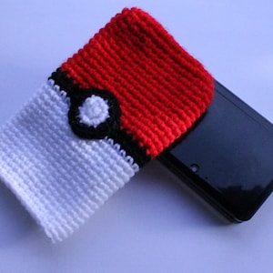 Case for 3DS / 3DS XL / New 3DS / DSi Cozy Carrying Sleeve Case - A Crocheted Nintendo 3DS Themed Cozy