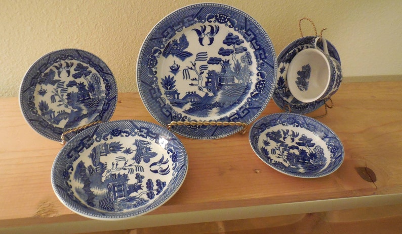 Blue Willow Dishes Six Pieces Cup Saucer Fruit Bowl Soup Bowl Bread Plate Lunch Plate Kitchen Dining Home Living Kromasol Com