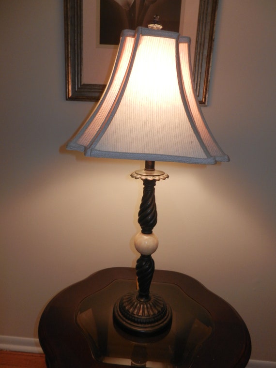Lamp square deals