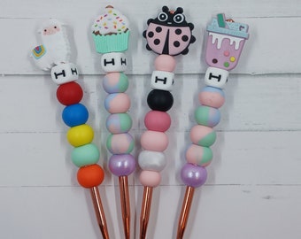 Custom crochet hook beaded custom crochet hook ergonomic personalized crochet hook silicone ergonomic crochet hook 5.5mm