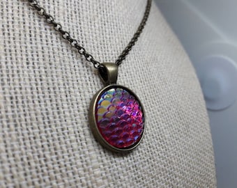 20mm Mermaid scale pendant -  dragon scale jewelry - mermaid necklace - dragon necklace - dragon scale pendant - fantasy jewelry