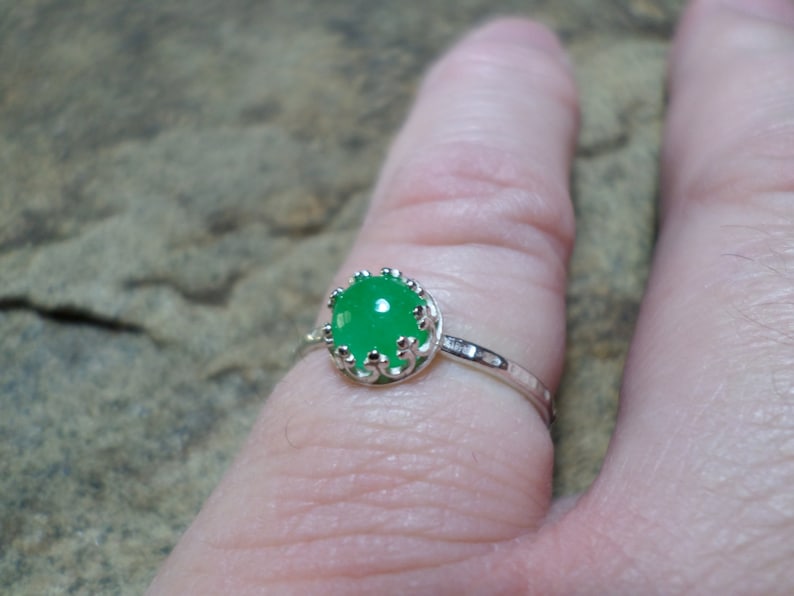 Green Jade Ring,Green Jade Gemstone Ring,Bezel Ring Adjustable Size,Sterling Silver Bezel Set Ring,Fine Jewelry