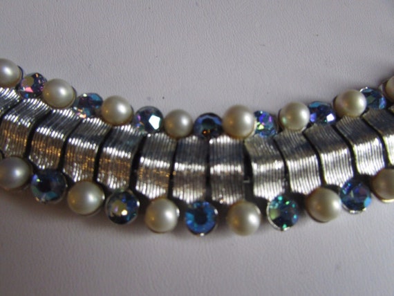 VINTAGE CORO Blue Aurora Borealis Rhinestones Fau… - image 3