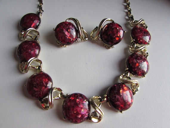VINTAGE CORO Necklace and Earrings Deep Rose Pink… - image 1