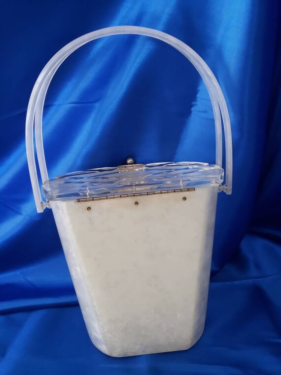 Vintage White Marbleized Lucite Purse with Two Ha… - image 4