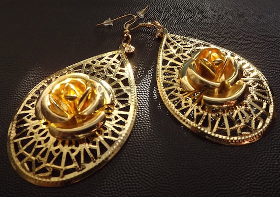 Jewelry Gold Rose Dangle Earrings with Rhinestone… - image 1