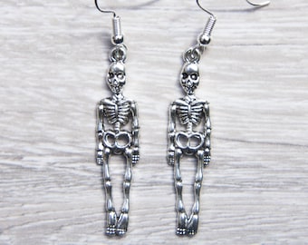 Boucles d’oreilles excentriques Spooky Skeleton Dangle