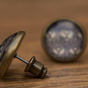 Brown Floral Medieval Design Stud Earrings image 2