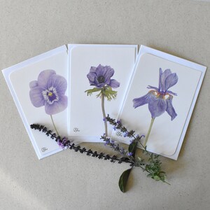 3 Duft-Karten mit Blüten, A6, Hornveilchen, Anemone, Schwertlilie/Iris, Blütenduft, Lila, Geschenke für Pflanzenliebhaber/Innen