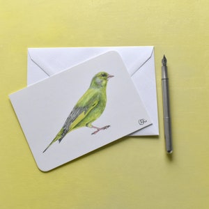 schlichte Grünfink Postkarte in Din A6, Aquarell mit dem Gartenvogel als Grußkarte oder Wandbild, Singvogelgrußkarte für Ornithologen