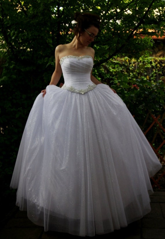 corset ball gown wedding dress