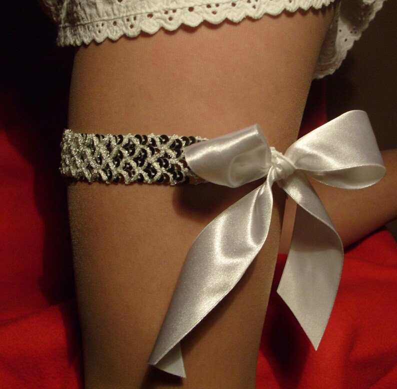 Bridal Accessories Toss Garter Wedding Bride Bridal Garter Stretchy Lace Sequins Wedding Ribbon