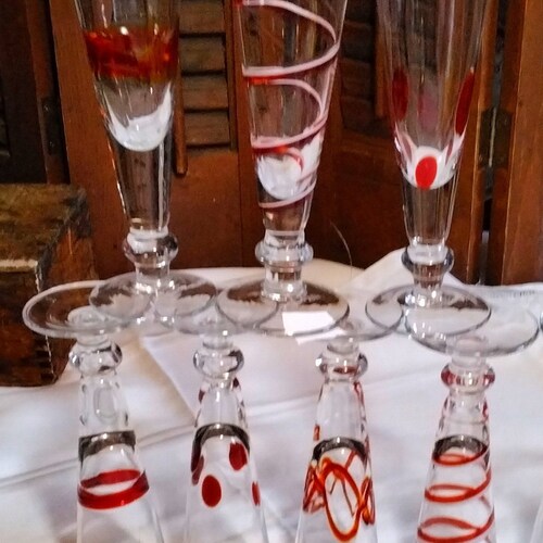 SALE-Vintage Swirl Line Glasses, shops Pier1 Red & White Swirl Line Cordial Glasses,Set/8, MixnMatch Patterns, 2oz,Bar Glasses,Barware, Hand Blown