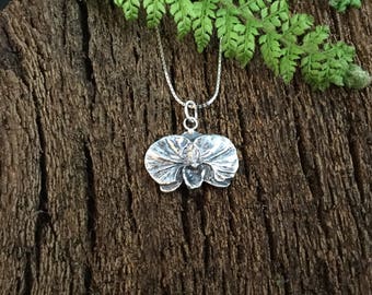 Silver orchid, moth orchid, orchid necklace, silver orchid pendant, orchid lovers gift, plant lovers gift, gift for mum, flower necklace
