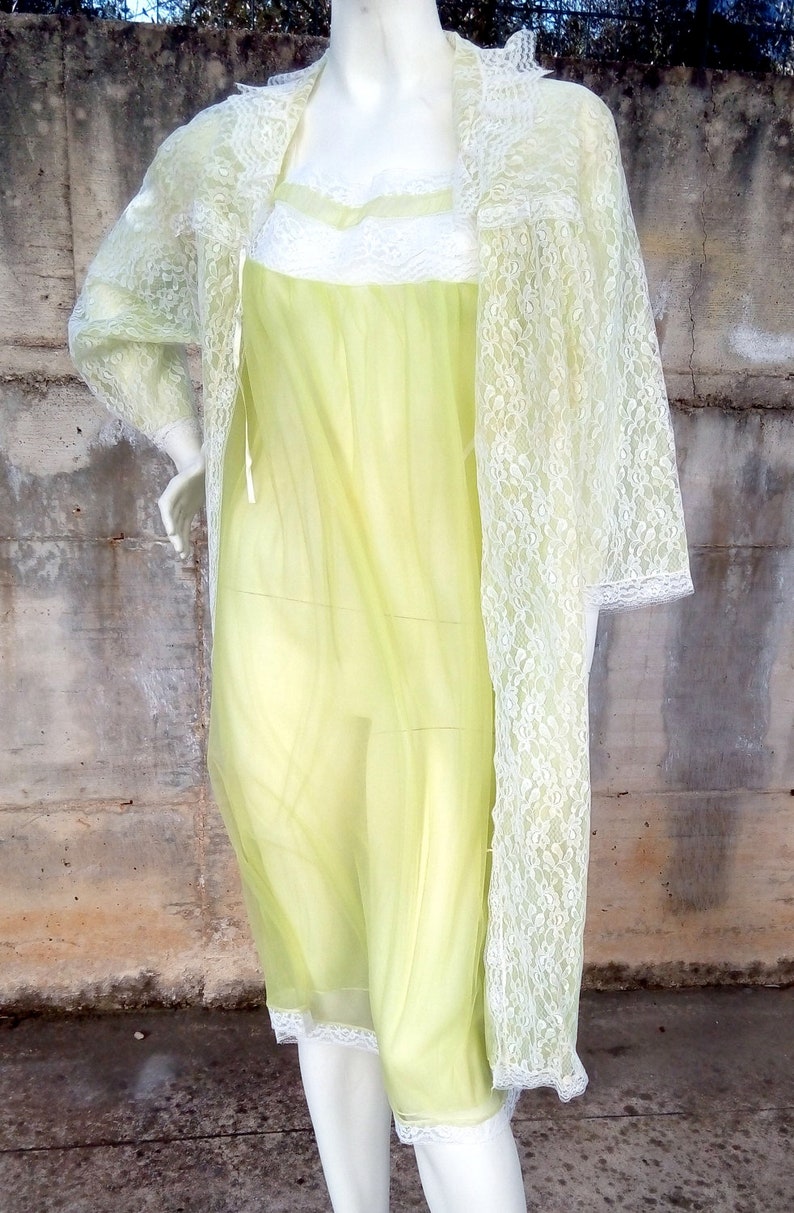 Dressing gown with petticoat vintage 60/'s made in Italy size M L