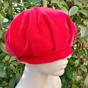 Elegant vintage Bacci Firenze velvet hat 58 cm made in Italy